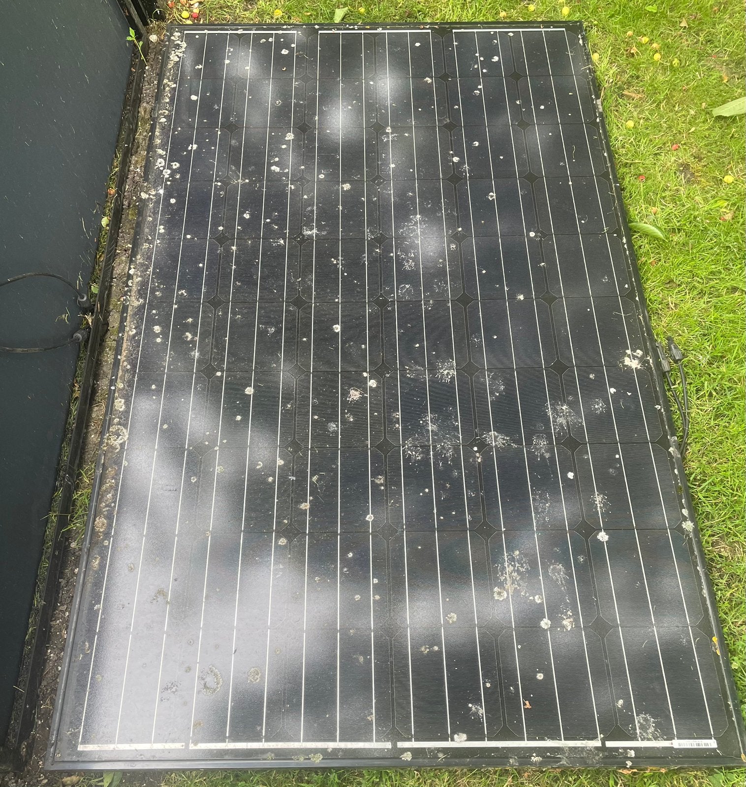 Zonnepanelen plus omvormer en montagemateriaal, Doe-het-zelf en Verbouw, Zonnepanelen en Toebehoren, Ophalen, Gebruikt, Compleet systeem