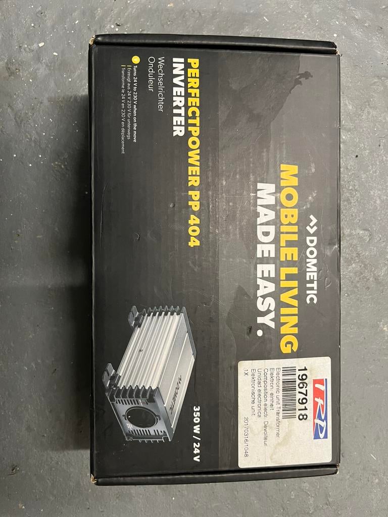 Dometic omvormer 350w 24 volt, Caravans en Kamperen, Ophalen of Verzenden, Zo goed als nieuw