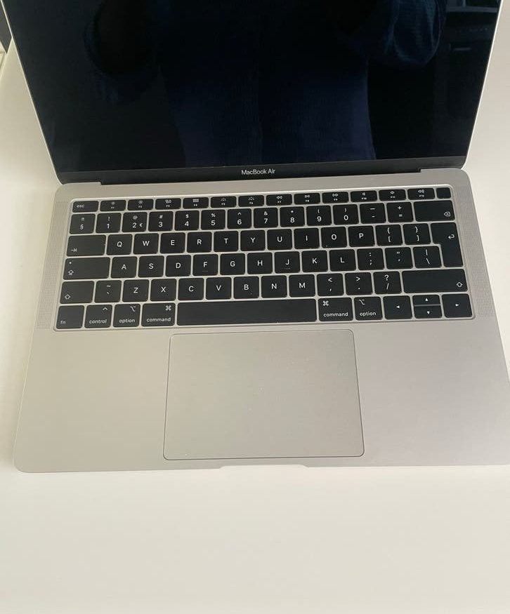 Apple MacBook Air 13”  2019 A1932 - Zo goed als nieuw, Computers en Software, Apple Macbooks, Gebruikt, 256 GB, Qwerty, Verzenden