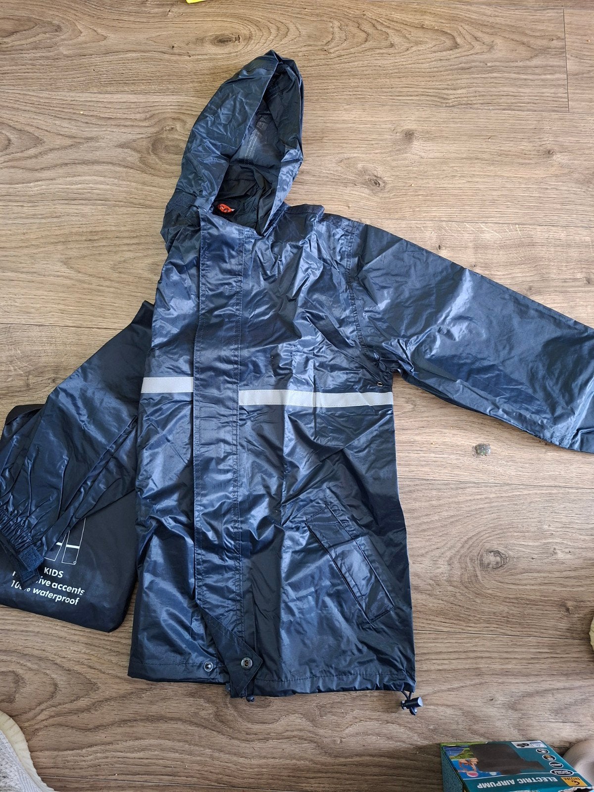 Hema Kinder Regenjas maat 152- 100% Waterdicht met Reflect, Ophalen of Verzenden, Zo goed als nieuw, Regenbroek, Kinderen