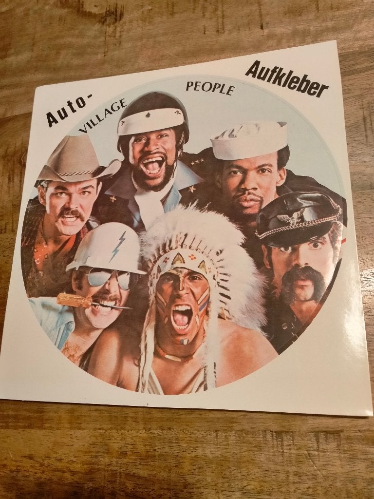 Village People vintage sticker auto aufkleber muziek groep, Verzamelen, Ophalen of Verzenden, Zo goed als nieuw, Overige typen