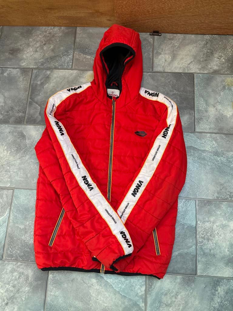 Vingino winterjas rood maat 176, Ophalen of Verzenden, Zo goed als nieuw, Maat 46 (S) of kleiner, Rood