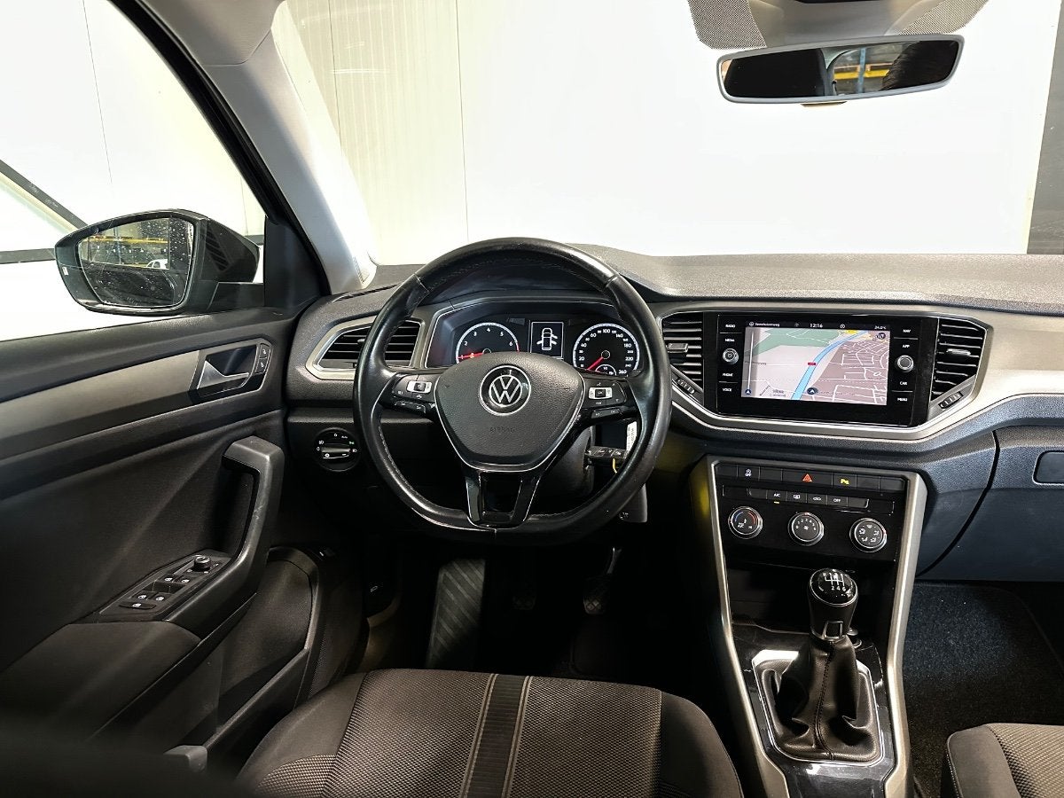 Volkswagen T-Roc 1.5 TSI | Style Business | Airco | Navi | C, Euro 6, 4 cilinders, Zwart, Bedrijf