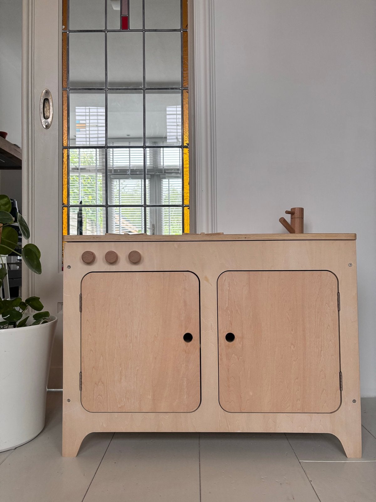 Houten speelkeuken van Petit Amélie, Ophalen of Verzenden, Zo goed als nieuw, Jongen of Meisje