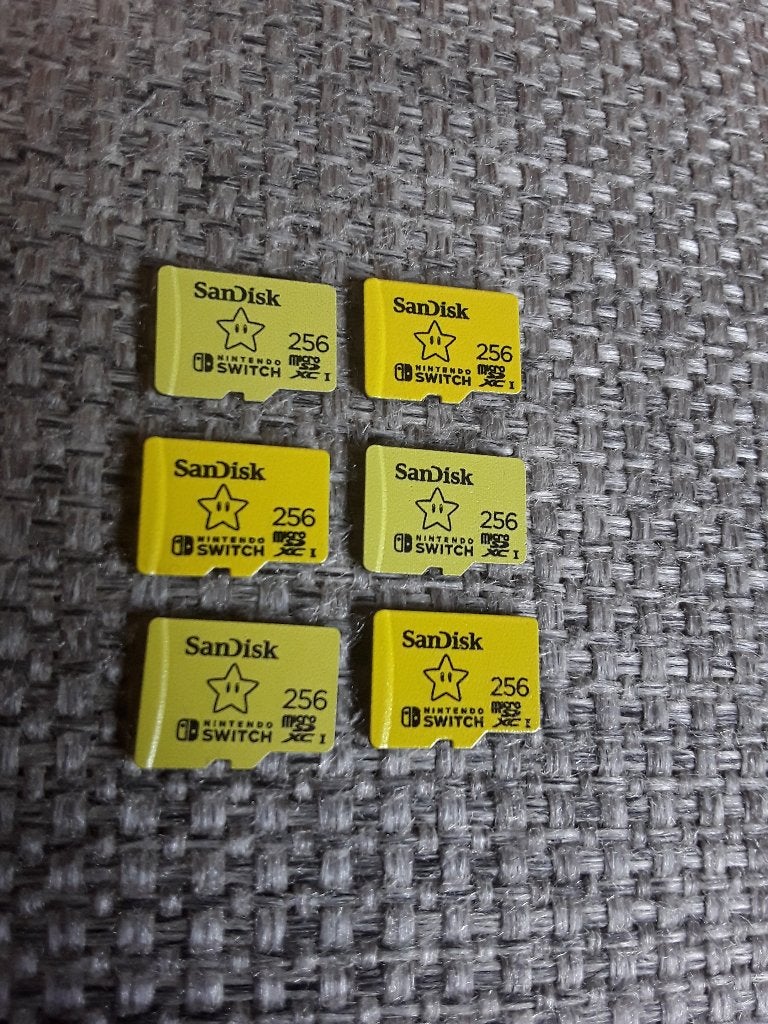 Nintendo Switch Micro Sd Card 256 GB, Switch OLED, Ophalen of Verzenden, Zo goed als nieuw, Zonder controller