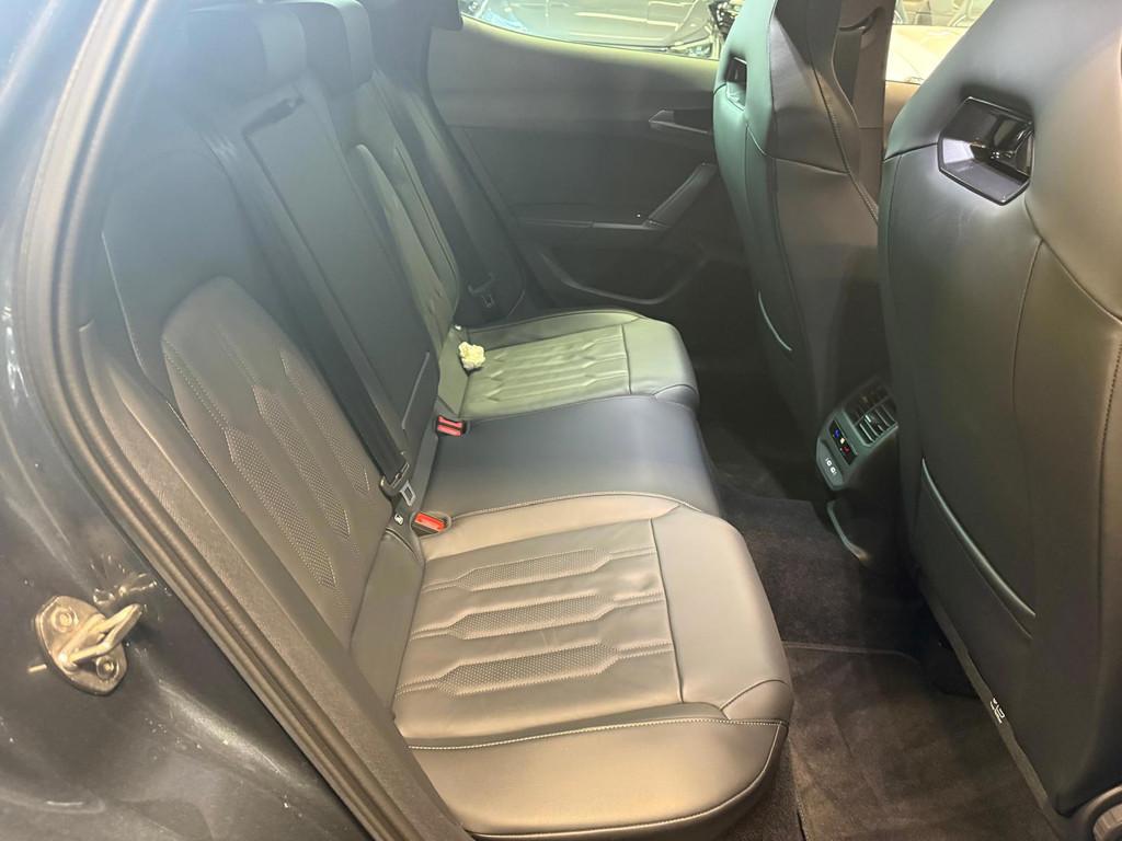 Cupra Formentor 1.4 e-Hybrid VZ Copper Edition|Pano|Memory|C, 12 maanden, Gebruikt, Euro 6, 4 cilinders