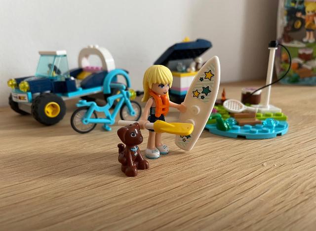 Lego Friends 41364 Andrea's Camper, Ophalen of Verzenden, Zo goed als nieuw, Complete set, Lego