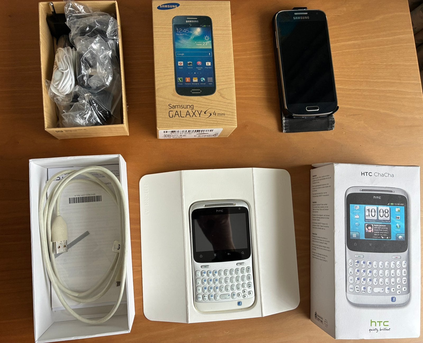 Samsung Galaxy S4 mini + HTC cha cha voor de liefhebber!, Telecommunicatie, Mobiele telefoons | Samsung, Overige modellen, Verzenden
