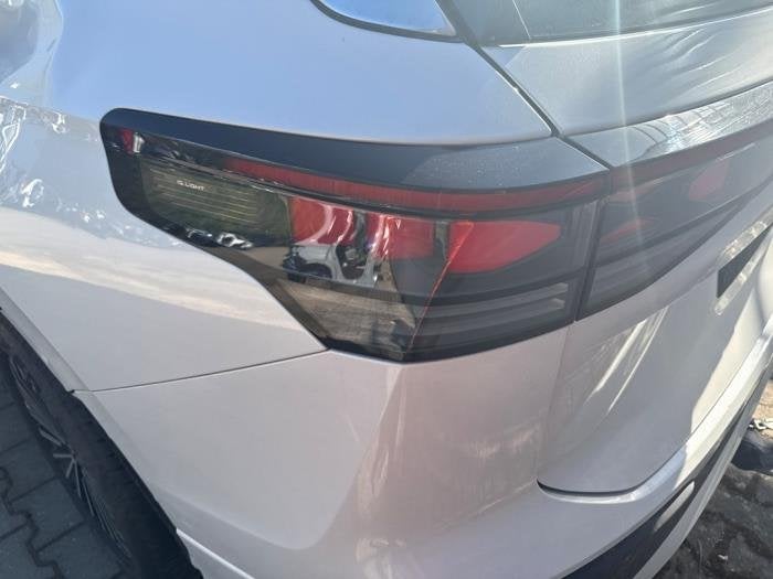 Achterlicht links van een Volkswagen Tayron, Gebruikt, -, Volkswagen, -
