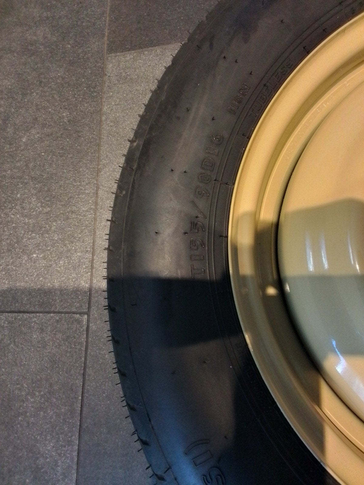 thuiskomer 5x114,3 T155/90 D16 Renault Kadjar/Mitsubis, Ophalen, Overige, 155 mm, 16 inch