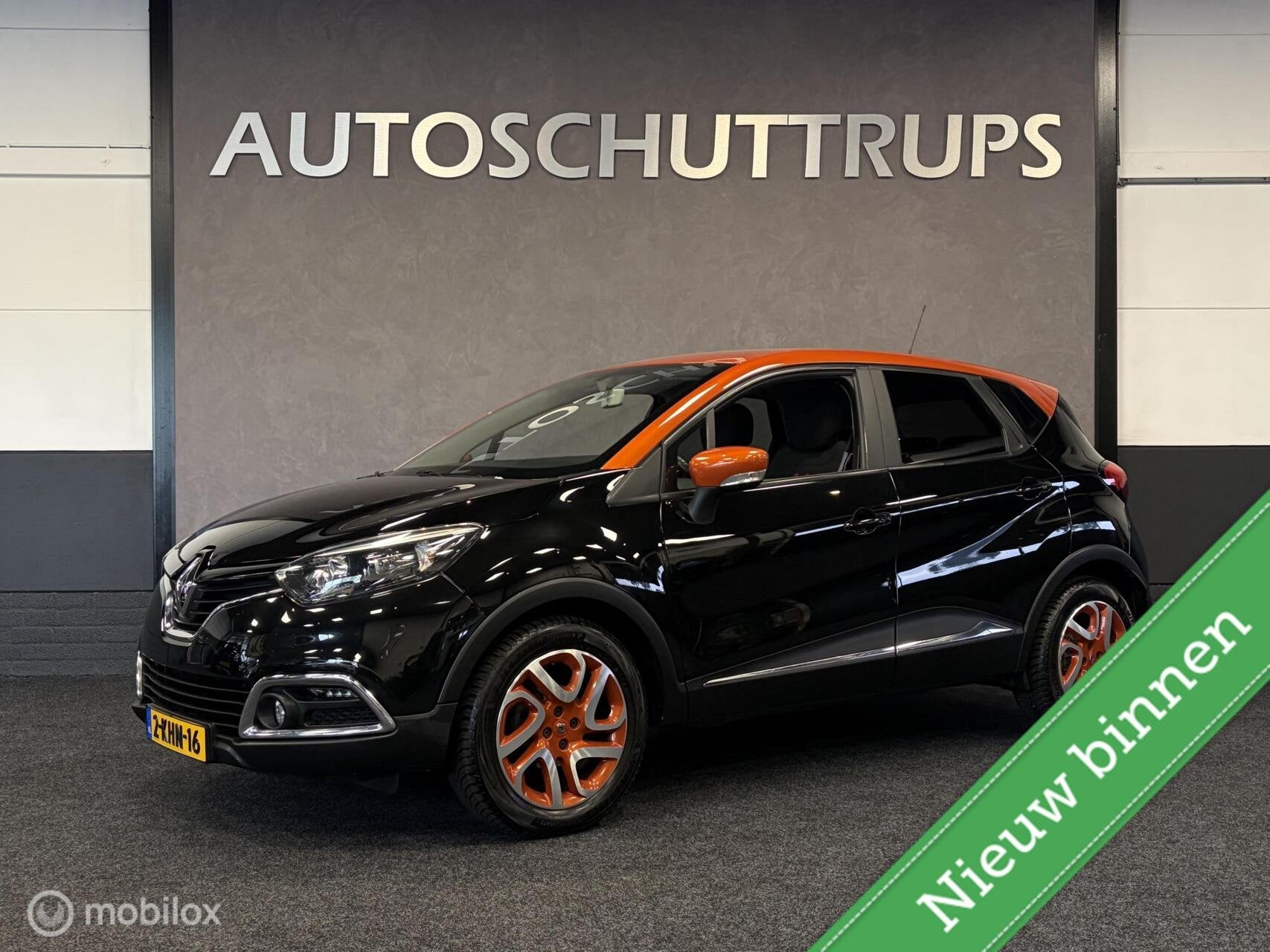 Renault Captur 0.9 TCe Dynamique AIRCO / NAVI-MULTIMEDIA-BT, Auto's, Voorwielaandrijving, Gebruikt, Origineel Nederlands, Handgeschakeld
