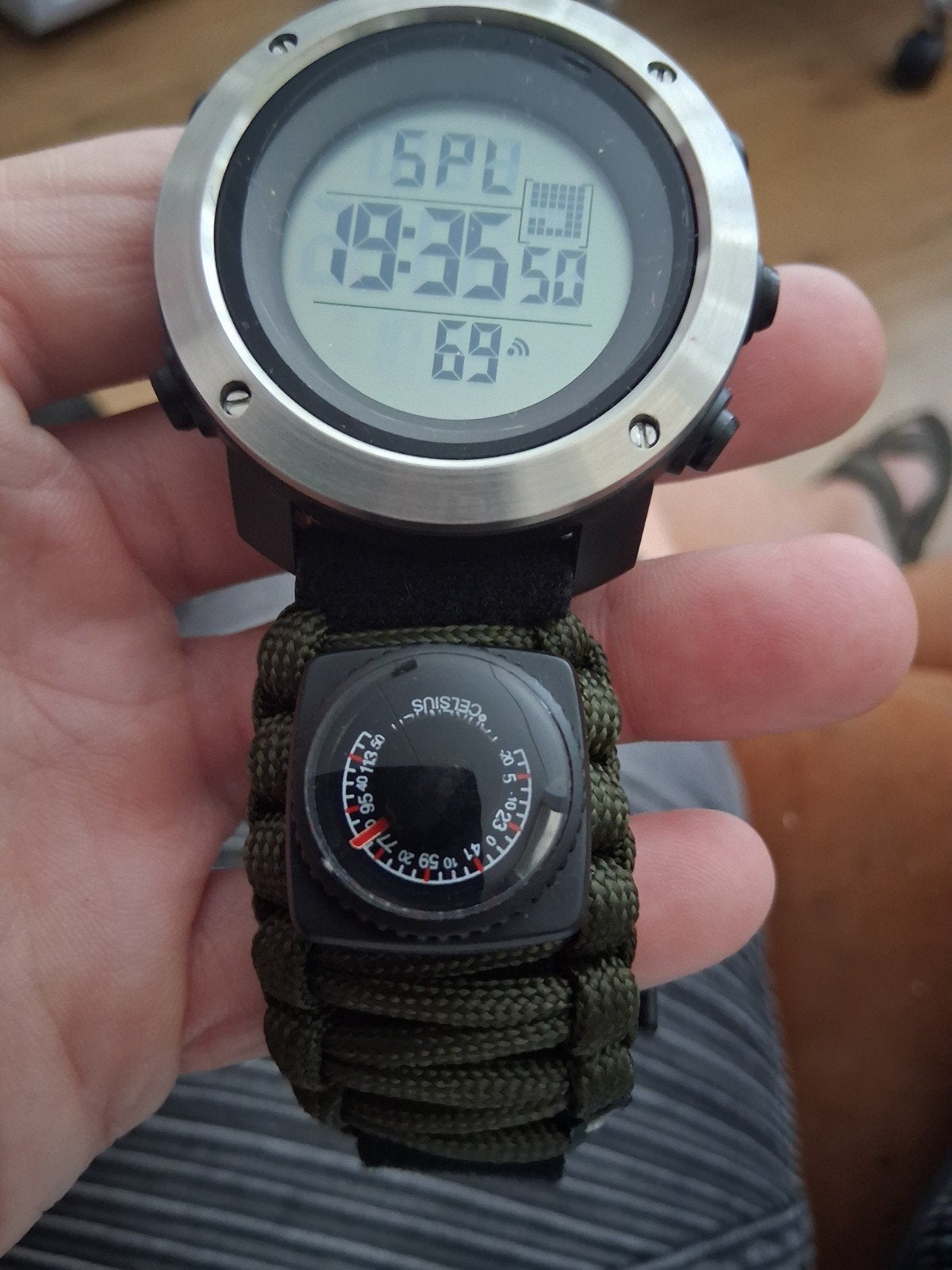 heren outdoor horloge., Sieraden, Tassen en Uiterlijk, Horloges | Heren, Overige merken, Overige materialen, Polshorloge, Overige materialen