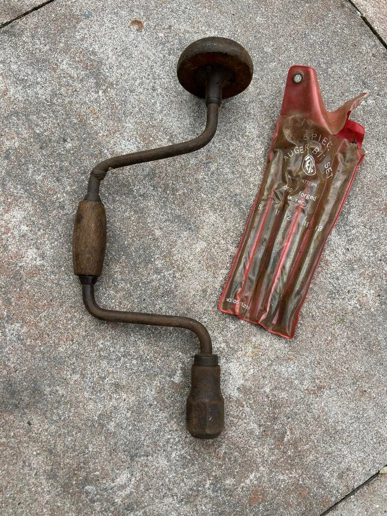 Antieke Omslagboor met Slangenboren Set - Handgereedschap, Ophalen of Verzenden