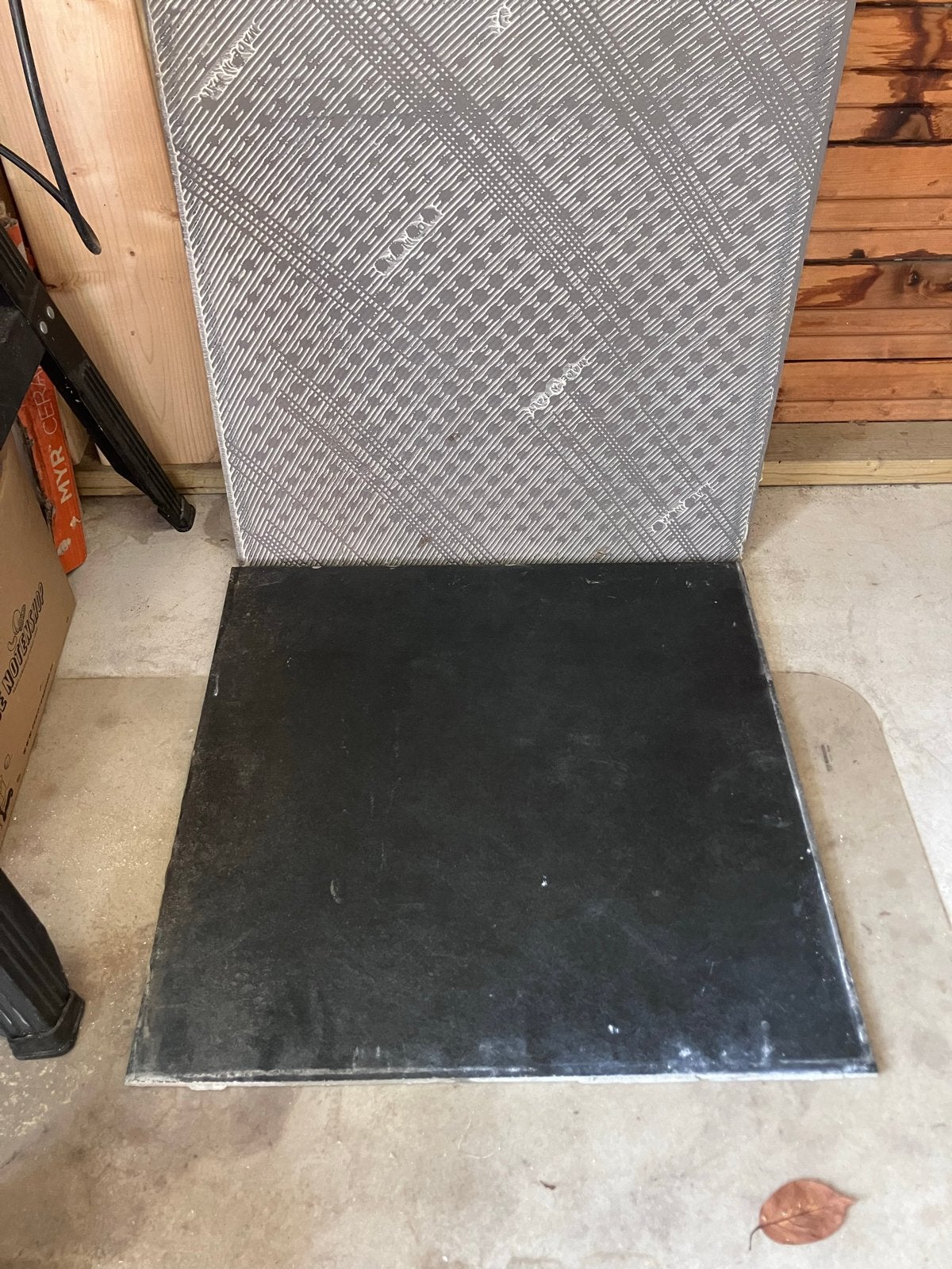 Gratis zwarte vloertegels | 60x60 cm | 6 stuks, Ophalen, 60 cm of meer, Gebruikt, Keramiek