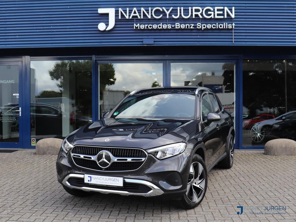 Mercedes-Benz GLC 300e 4M | Luxury Line | 360* Camera | Ambi, 12 maanden, Gebruikt, Vierwielaandrijving, Hybride Elektrisch/Benzine