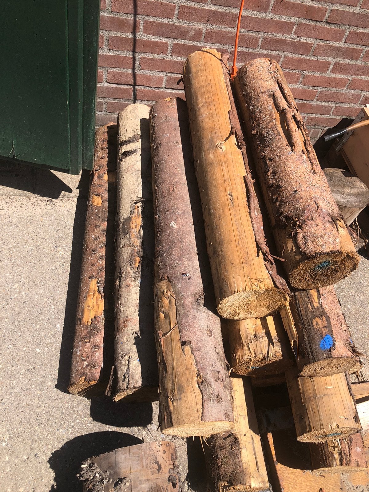Kachel hout , brandhout, Tuin en Terras, Palen, Balken en Planken, Ophalen, Zo goed als nieuw, Minder dan 180 cm, Planken