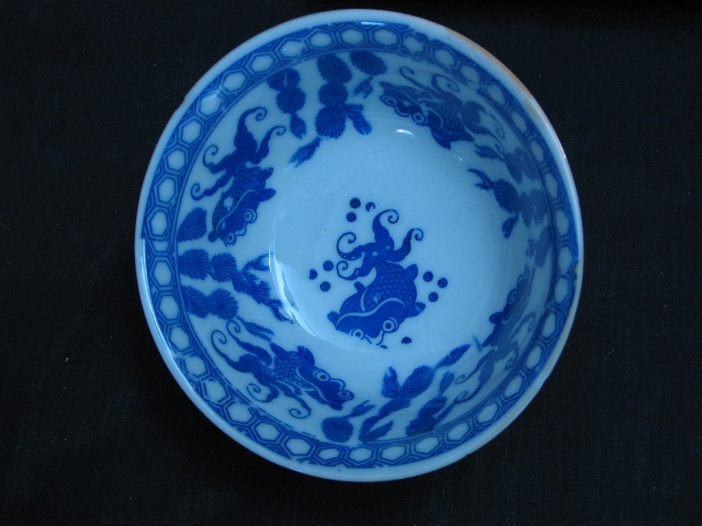 Chinees Porseleinen kom met vissen 18e eeuw. 2199, Ophalen of Verzenden