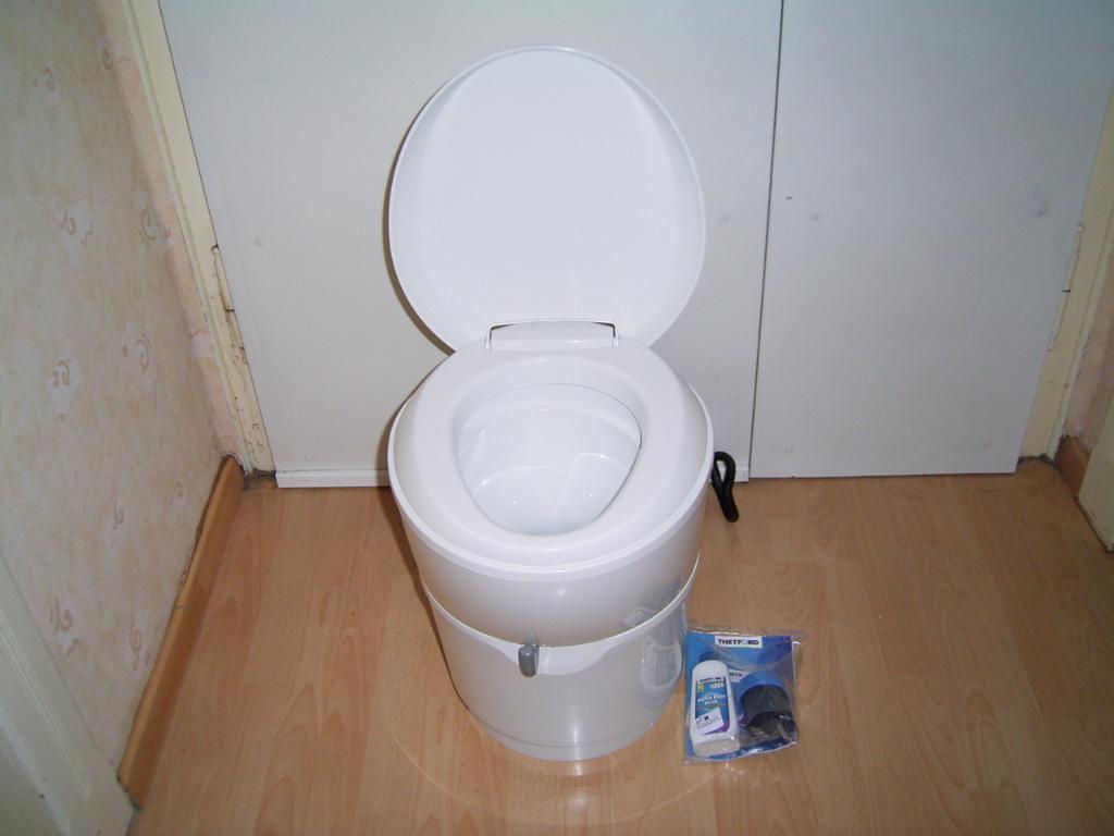 Thetford Camping Toilet C223S Cassette Toilet Camper NIEUW, Ophalen of Verzenden, Nieuw