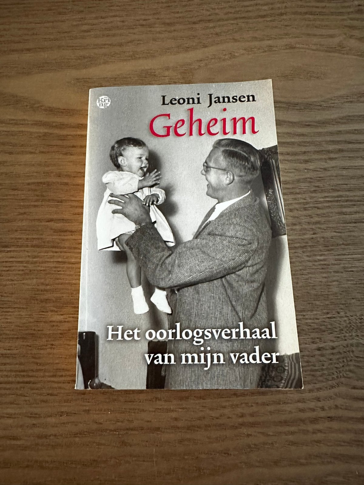 Leoni Jansen - Geheim, Ophalen of Verzenden, Gelezen
