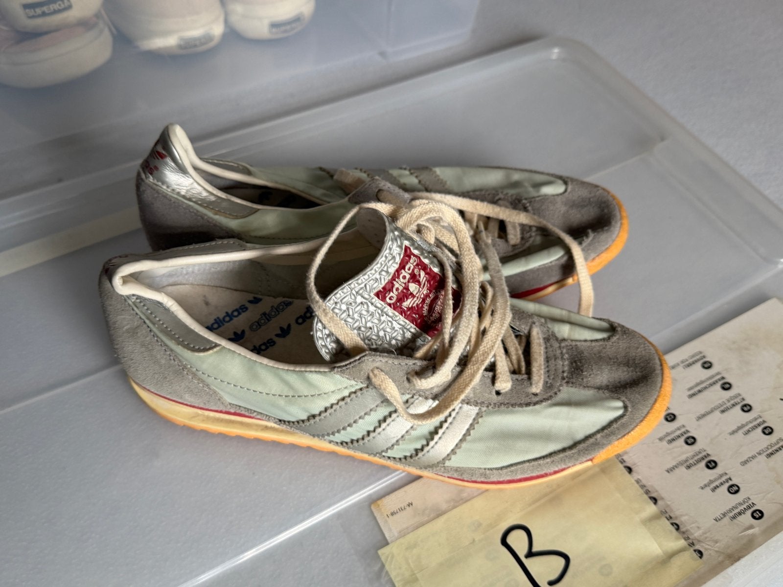 Vintage Adidas Dragon sneakers maat 39 1/3, Verzenden, Gedragen, Grijs, Sneakers of Gympen