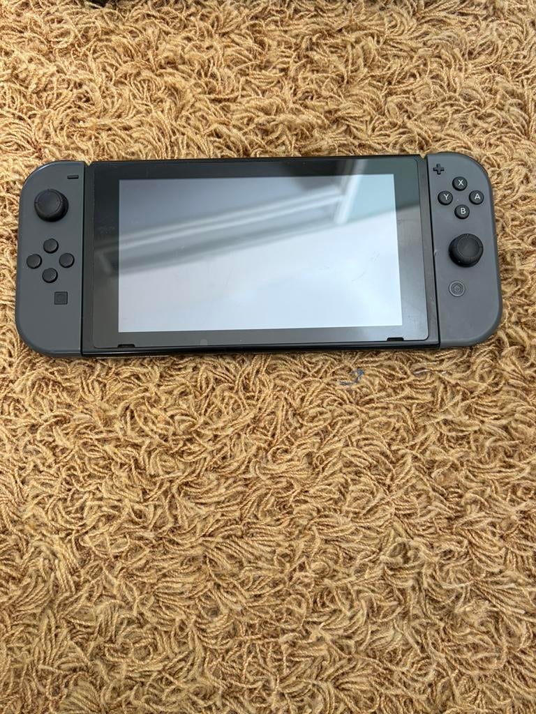 Nintendo switch, Spelcomputers en Games, Spelcomputers | Nintendo Switch, Ophalen of Verzenden, Zonder controller, Switch Original