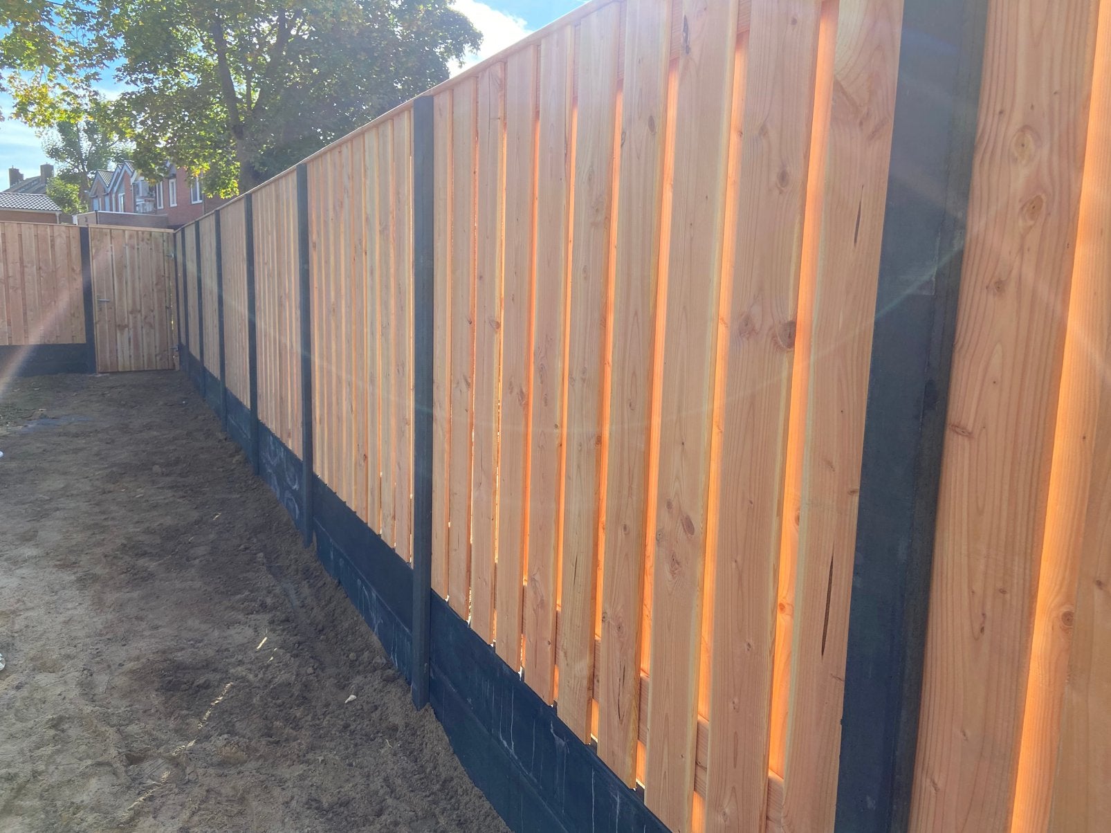 AKTIE!! Schutting hout-beton stormschade?, 1 tot 2 meter, 6 meter of meer, Nieuw, Ophalen of Verzenden