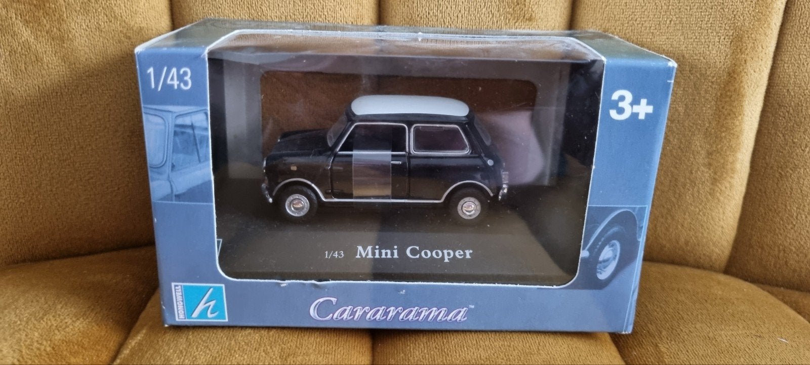 Mini Cooper Cararama zwart met wit dak, Hobby en Vrije tijd, Modelauto's | 1:43, Ophalen of Verzenden, Nieuw, Auto, Overige merken