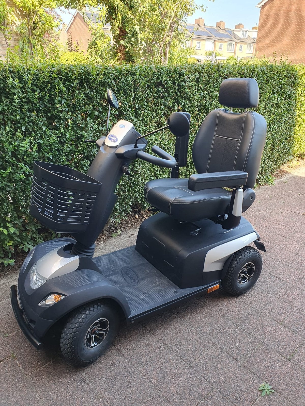 Invacare Comet Pro (april 2026 nieuwprijs 5600eu), Ophalen, Nieuw, Invacare, 16 km/u of meer