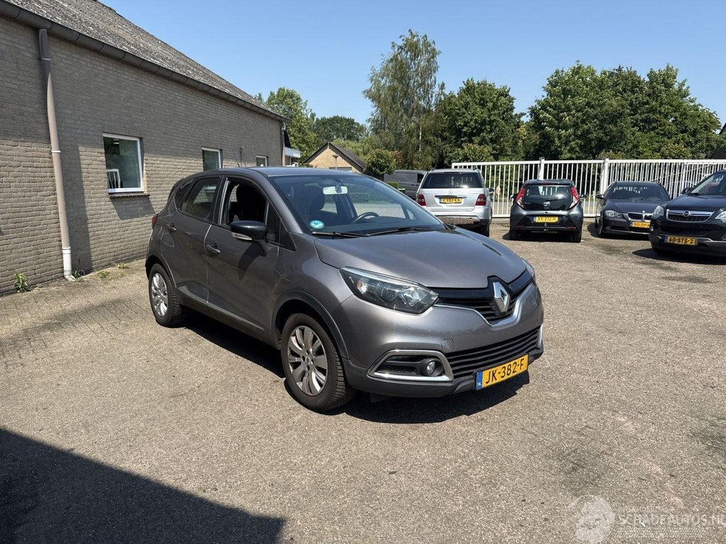 Renault Captur 0.9 TCe Dynamique REST BPM €500,-!, Auto diversen, Schadeauto's, 898 cc, Renault Deutschland AG, Renault, Handgeschakeld