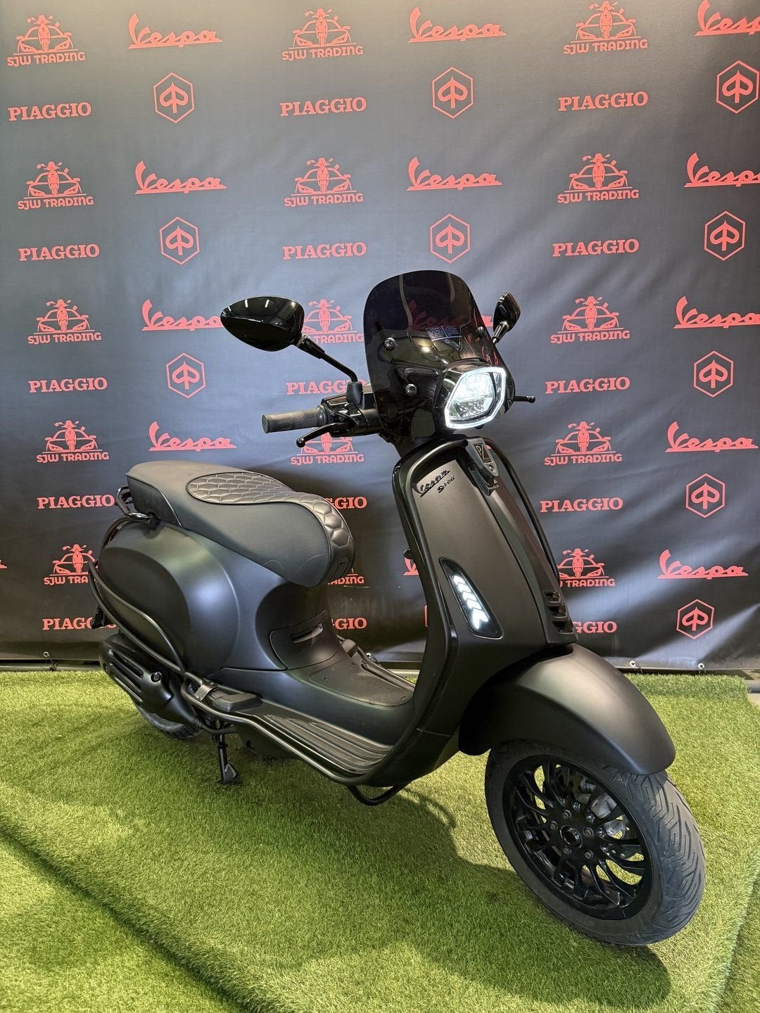 Vespa Sprint 2020 Snor/Brom! Mat Zwart / RS Zadel / Garantie, Fietsen en Brommers, -, -, Ophalen of Verzenden, -