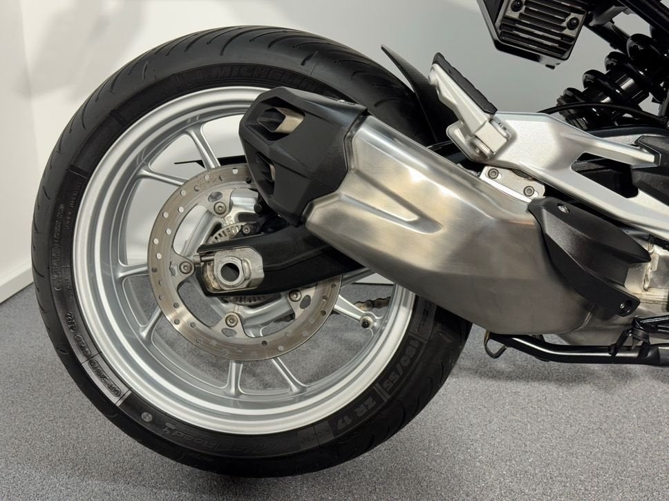 BMW F 900 R (bj 2021), Bedrijf, Onbekend, Meer dan 35 kW, Onbekend