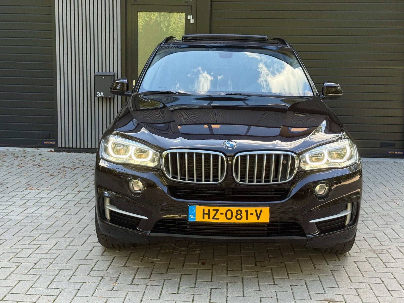 BMW X5 xDrive40d High Executive (bj 2014, automaat), Auto's, Automaat, Gebruikt, 2993 cc, Bruin