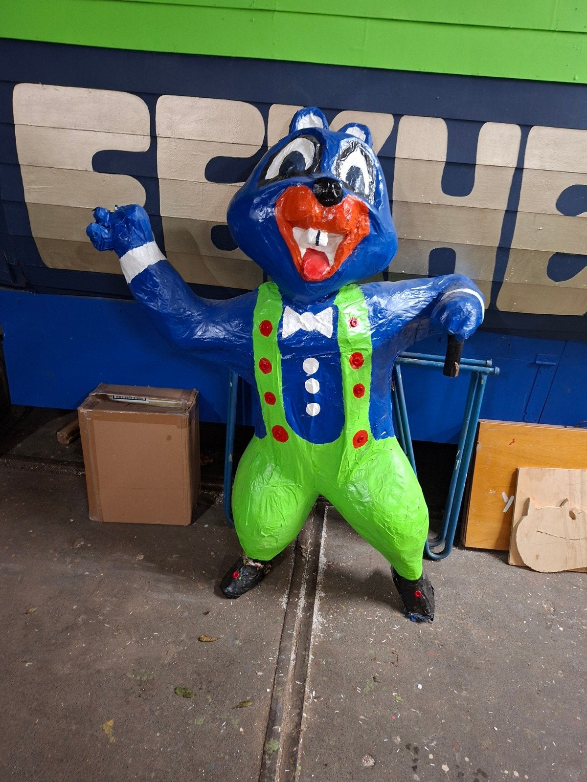 Grote eekhoorn voor carnavalswagen of decoratie, Ophalen, Gebruikt