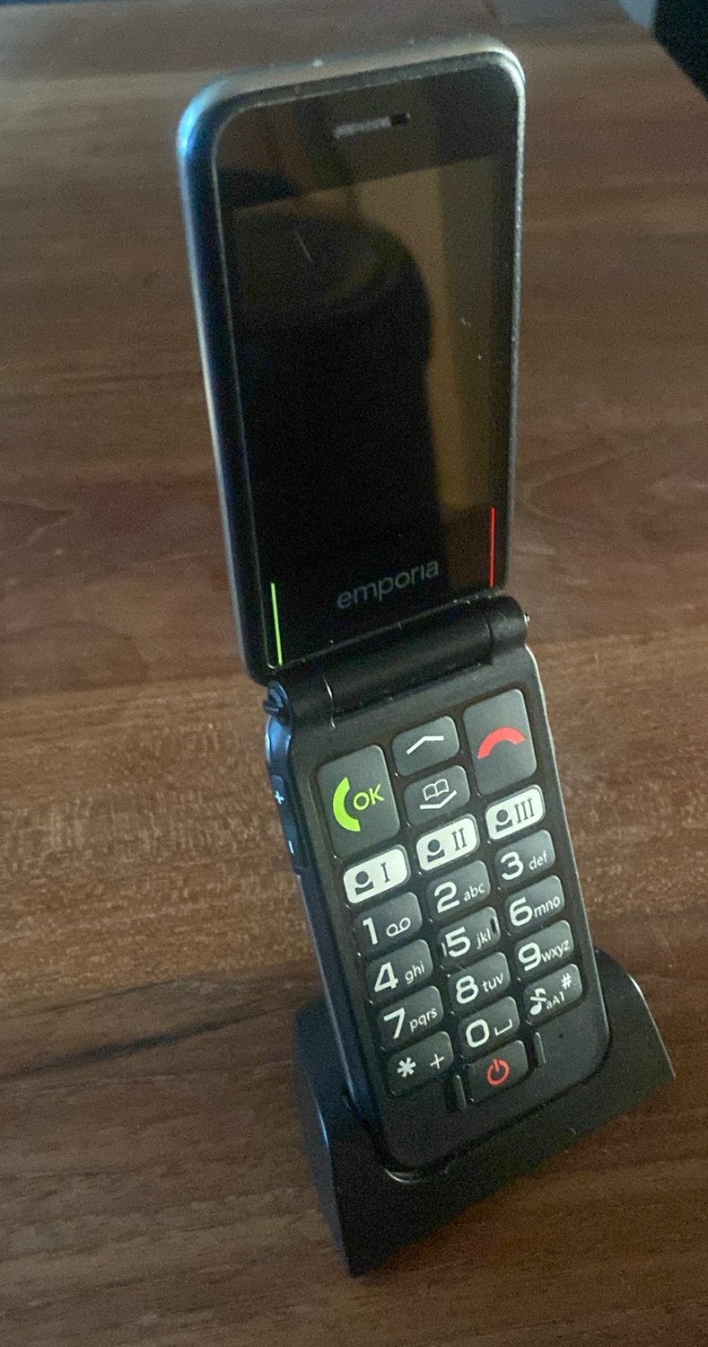 Emporia Klaptelefoon met Oplaadstation - Gebruiksvriendelijk, Gebruikt, Geen camera, Inklapmodel, Ophalen of Verzenden