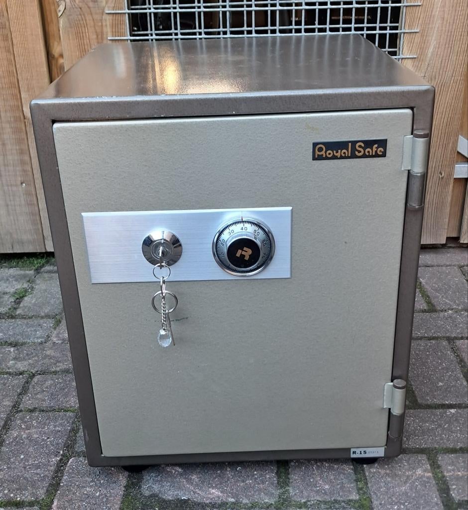 Brandwerende Kluis - Royal Safe R-15, Ophalen, Zo goed als nieuw, Brandkast