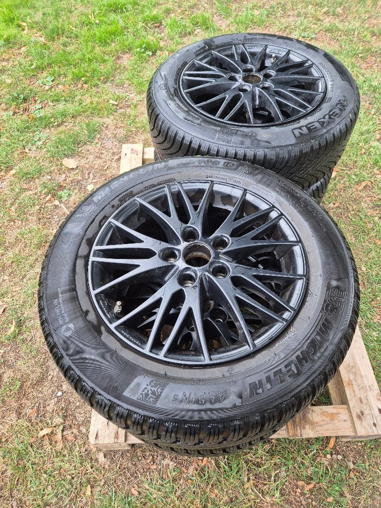 CMS Velgen met M&S banden 215/60 R16 99H XL, Ophalen, Gebruikt
