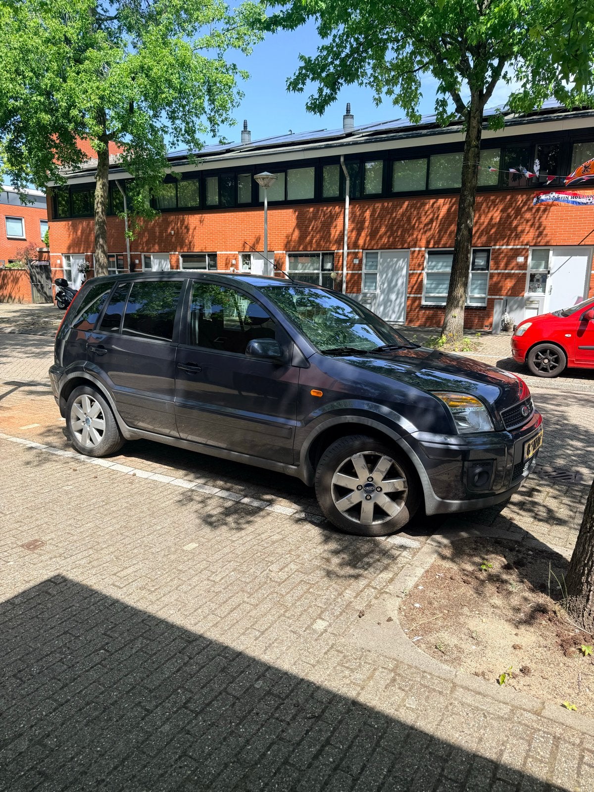 Ford Fusion 1.6 16V 2007 Grijs, Auto's, Ford, Voorwielaandrijving, 1596 cc, 15 km/l, 100 pk