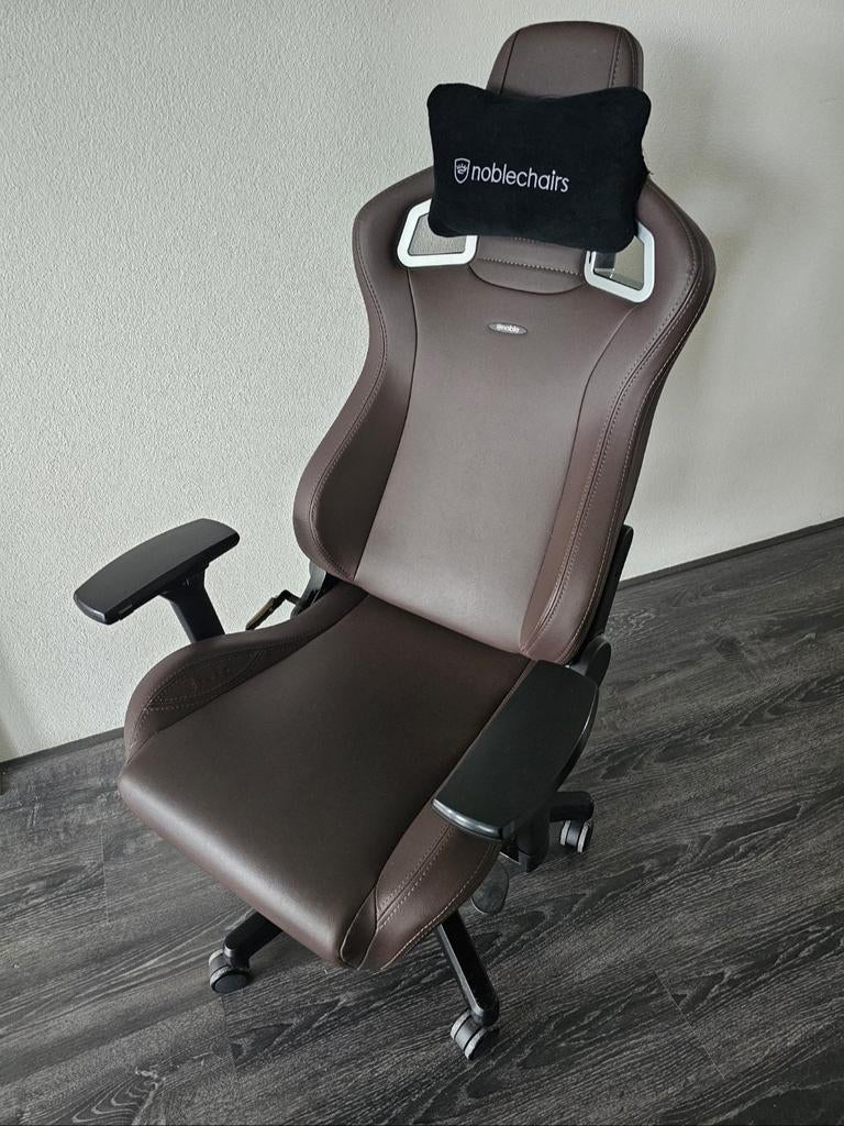 Gamestoel/bureaustoel Noblechair Java Edition - Ergonomisch, Ophalen, Zwart, Zo goed als nieuw, Gaming bureaustoel