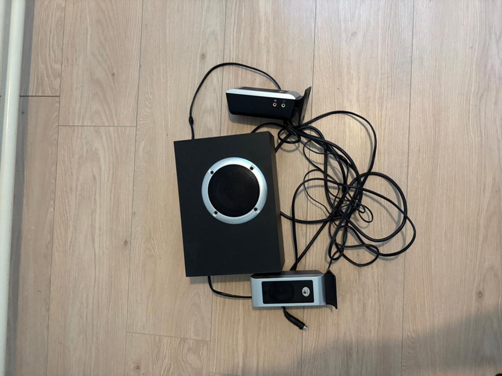 Logitech 2.1 Luidsprekerset met Subwoofer, Ophalen, Gebruikt, Audiokanaal 2.1