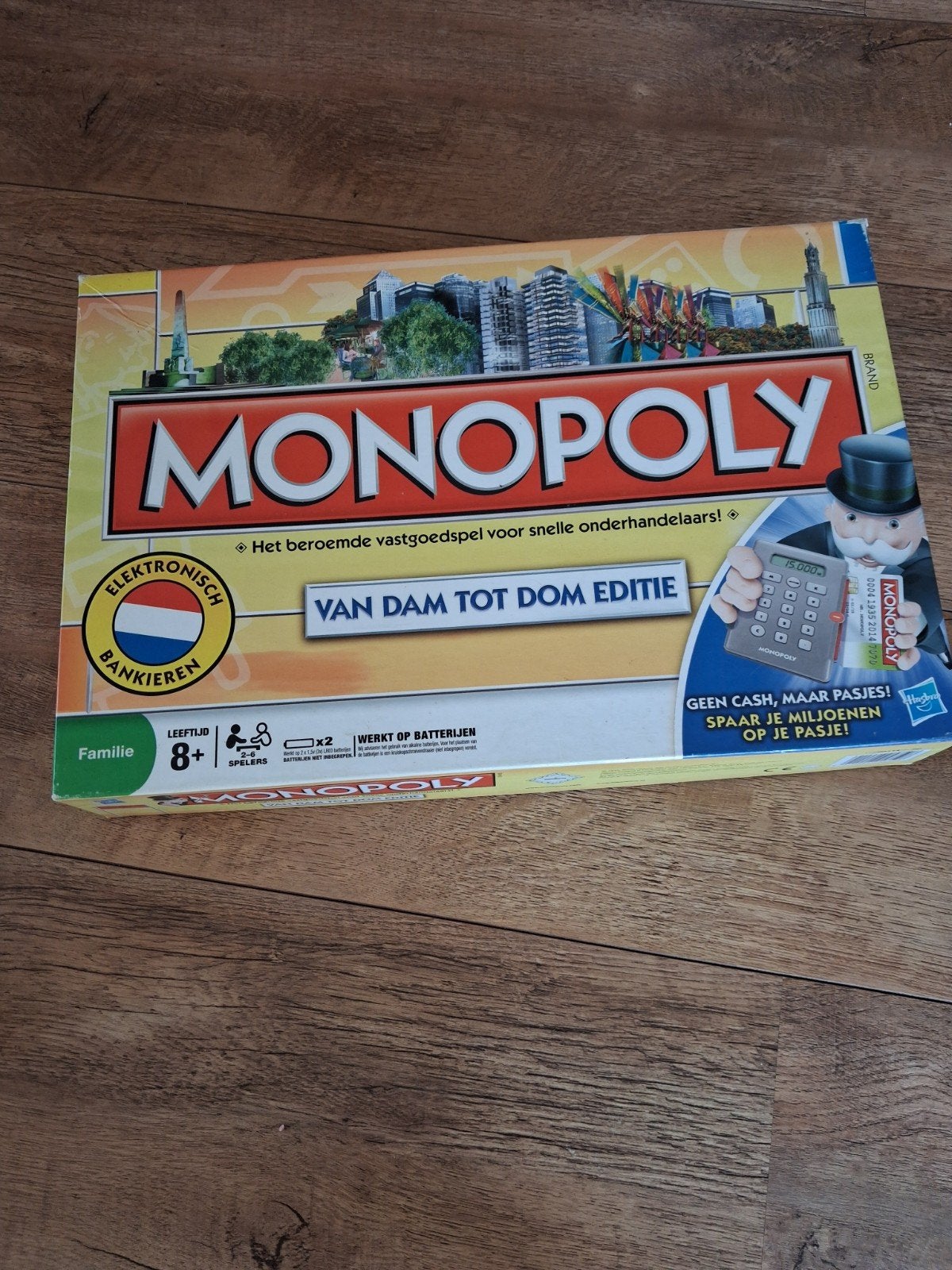 Monopoly van Dam tot Dom editie, Vijf spelers of meer, Ophalen of Verzenden, Gebruikt, Hasbro