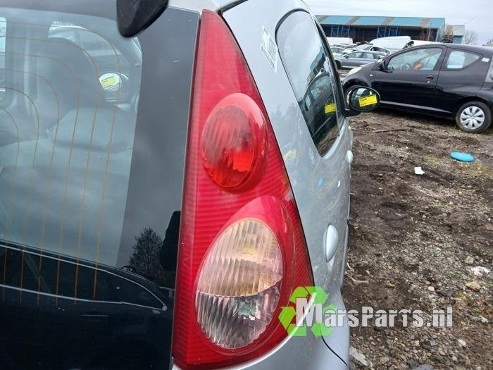 Achterlicht rechts van een Peugeot 107, Gebruikt, -, -, Ophalen of Verzenden