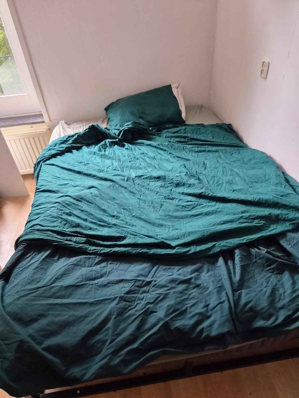 emma matras en bed 140 x 200, Ophalen, Gebruikt, Tweepersoons, 140 cm