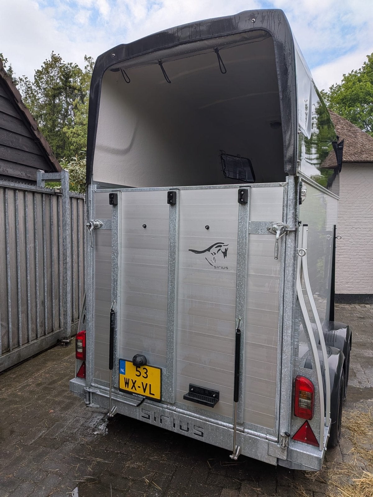 Sirius S45 1,5 paards paardentrailer, Ophalen, Zo goed als nieuw, Aluminium
