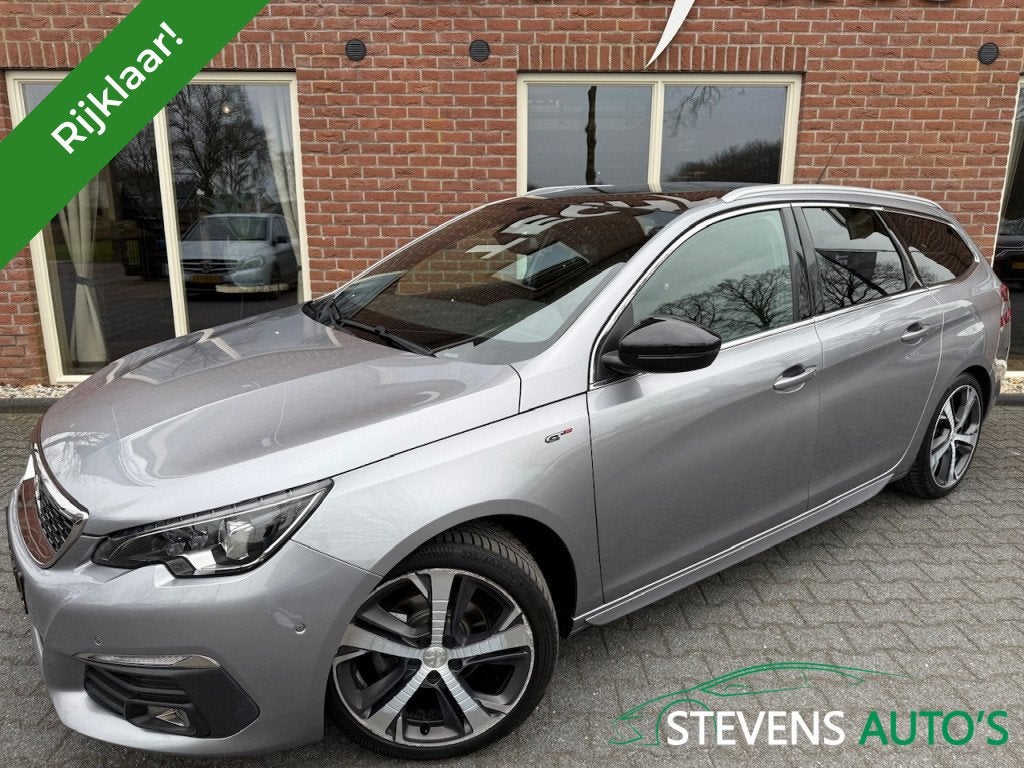 Peugeot 308 SW 1.2 PureT.Blue L. GT TREKHAAK / CAMERA / PANO, Auto's, Peugeot, Gebruikt, 1199 cc, Origineel Nederlands, Automatische klimaatregeling
