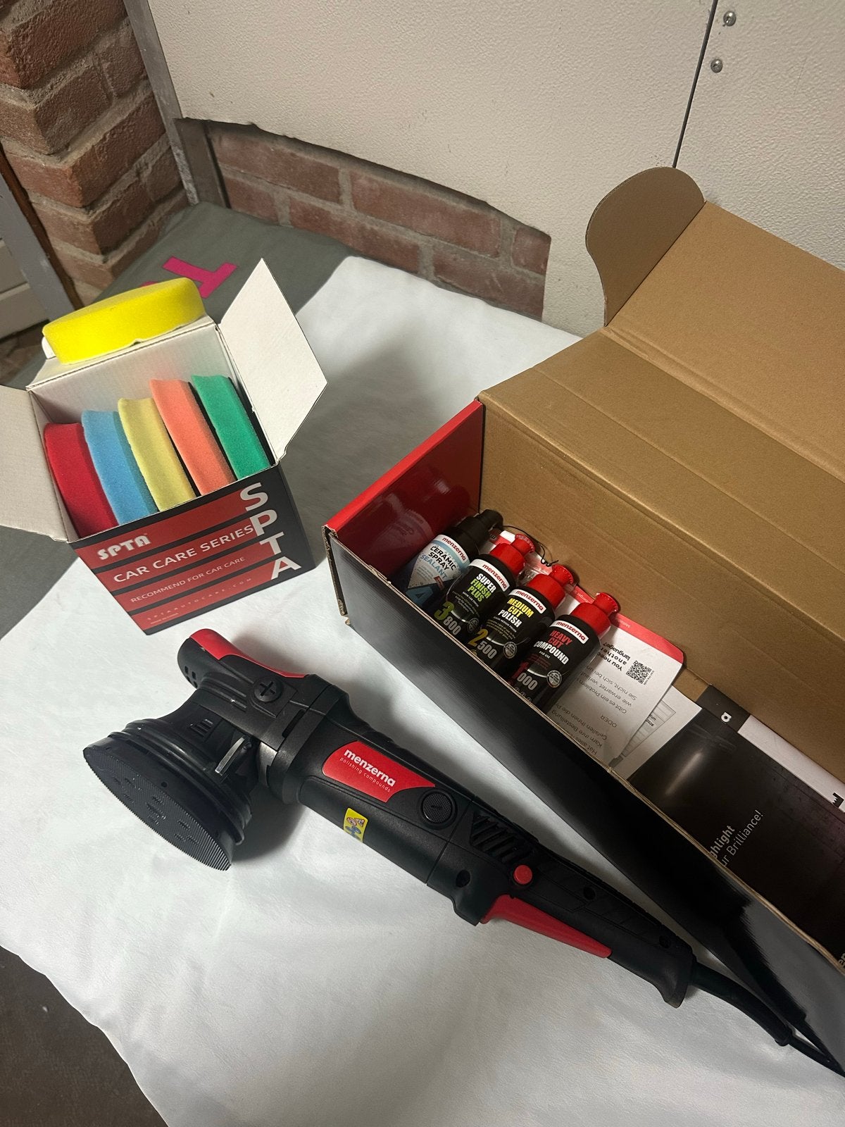 Menzerna MZ-XR 15mm Polijstmachine + Complete Set, Auto diversen, Ophalen of Verzenden