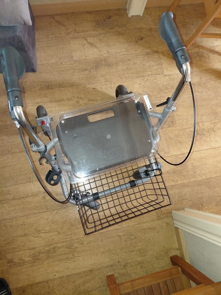 Rollator zo goed als nieuw, Diversen, Ophalen, Zo goed als nieuw