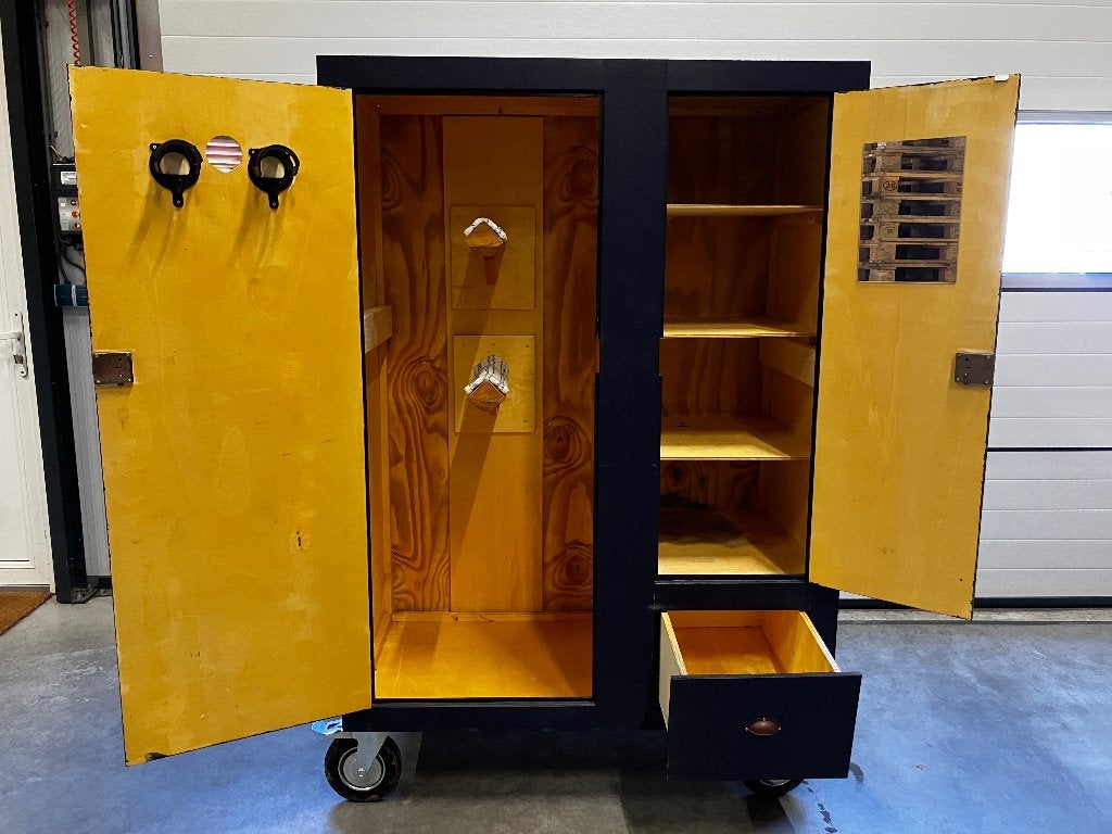 Zadelkast op wielen, Ophalen, Gebruikt, Overige disciplines, Blauw