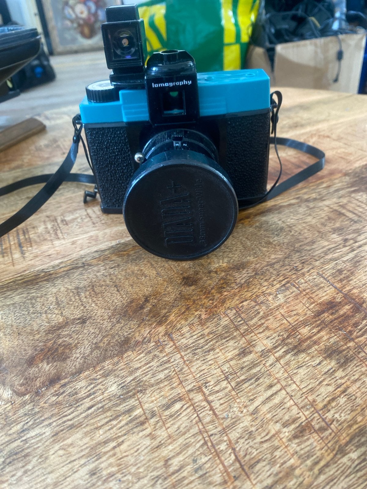 Lomography Diana+ 35mm Super-Wide Camera, Ophalen of Verzenden, Zo goed als nieuw, Compact, Overige Merken
