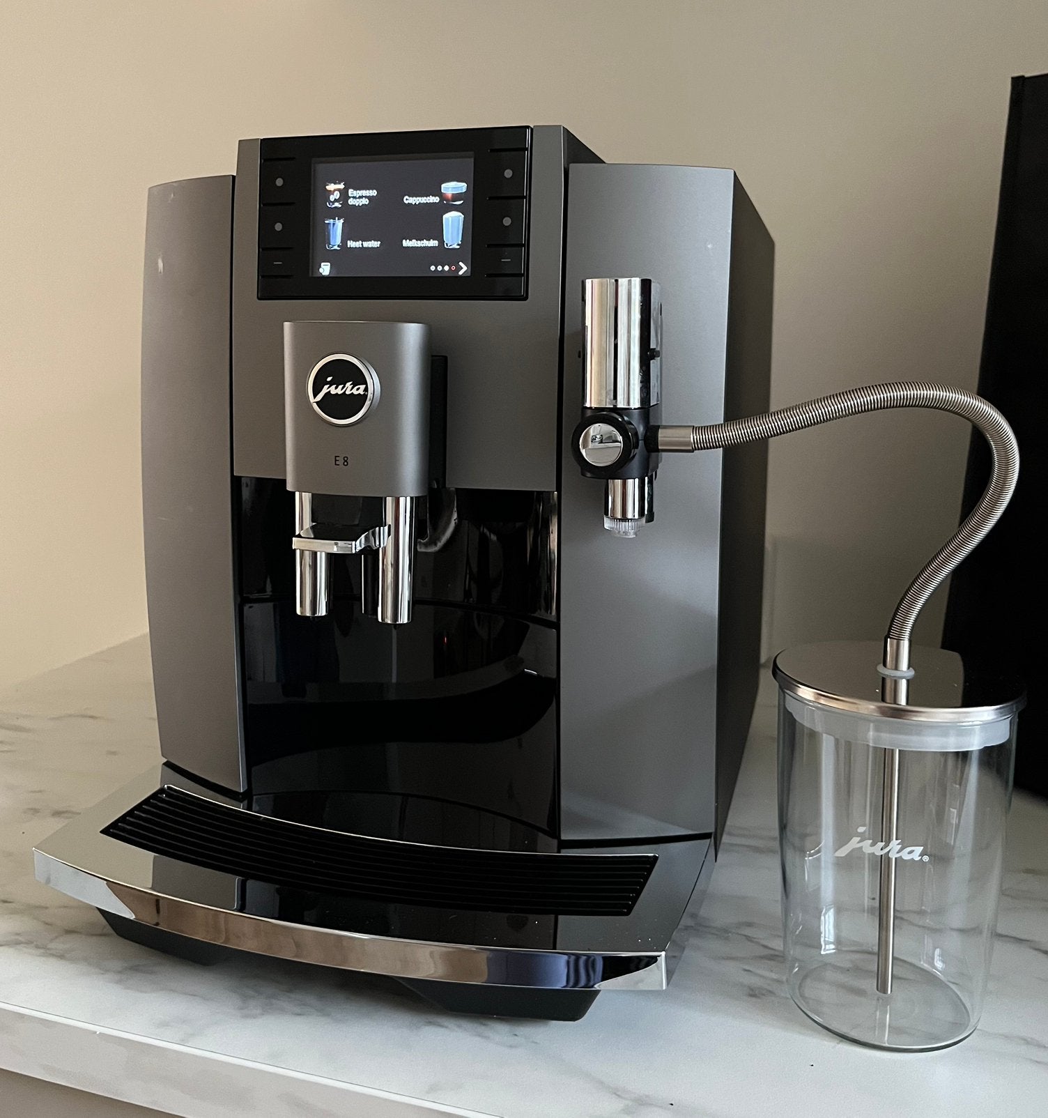 Jura E8 EC Koffiemachine (750 bereidingen!!), Afneembaar waterreservoir, 10 kopjes of meer, Ophalen of Verzenden, Zo goed als nieuw