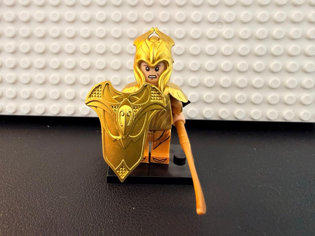 Lord of the Rings: Gepantserde Elf Minifiguur, Ophalen of Verzenden, Zo goed als nieuw, Actiefiguurtje